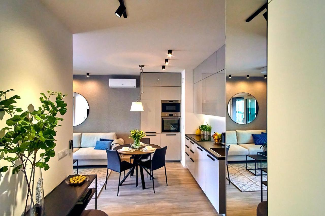 Mennica Residence Apartments By P&O Serviced Apartments Warszawa Eksteriør billede